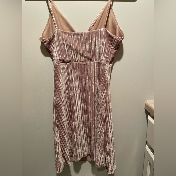 NYE crushed velvet midi dress - Picture 10 of 13